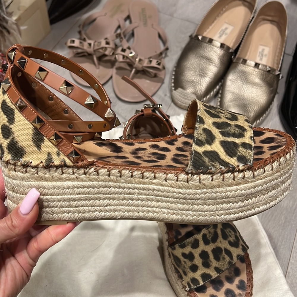 Valentino Garavani Leopard Rock Stud Platform Espadrille- Beautiful Size 39